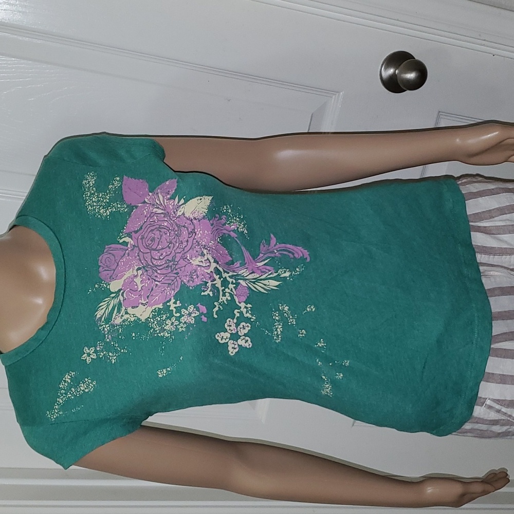 Twenty One M floral graphic tee - Picture 1 of 7